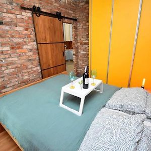 Apartament Blue Bastion Walowa 23C Z Klimatyzacja I Miejscem Parkingowym W Podziemnym Parkingu